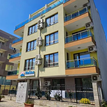 Near The Sea With Parking Apartment Primorsko
